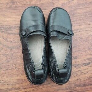 Dansko Black Leather Chic Feminine Healthcare Cinched Back Slip on Size 38